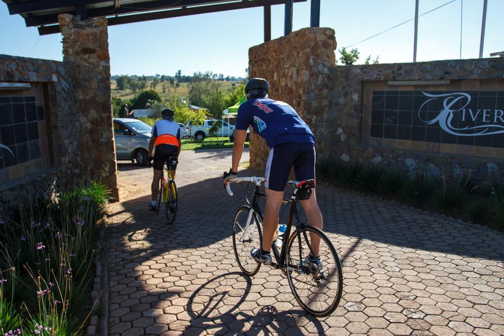 Riverstone Lodge Muldersdrift Exteriör bild
